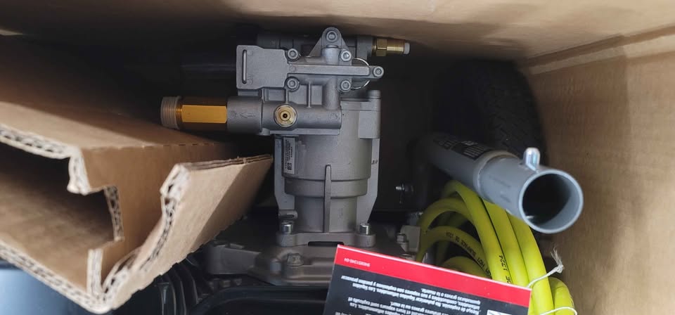 RYOBI 2900 PSI 2.5 GPM Cold Water Gas Pressure Washer