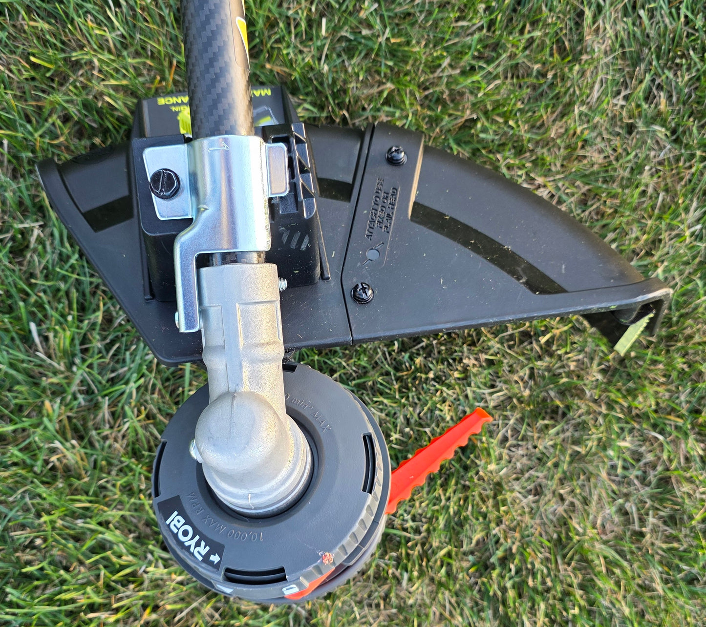 Ryobi 40V HP Leaf Blower & Trimmer Kit 650 CFM 160 MPH w/ Battery & Charger