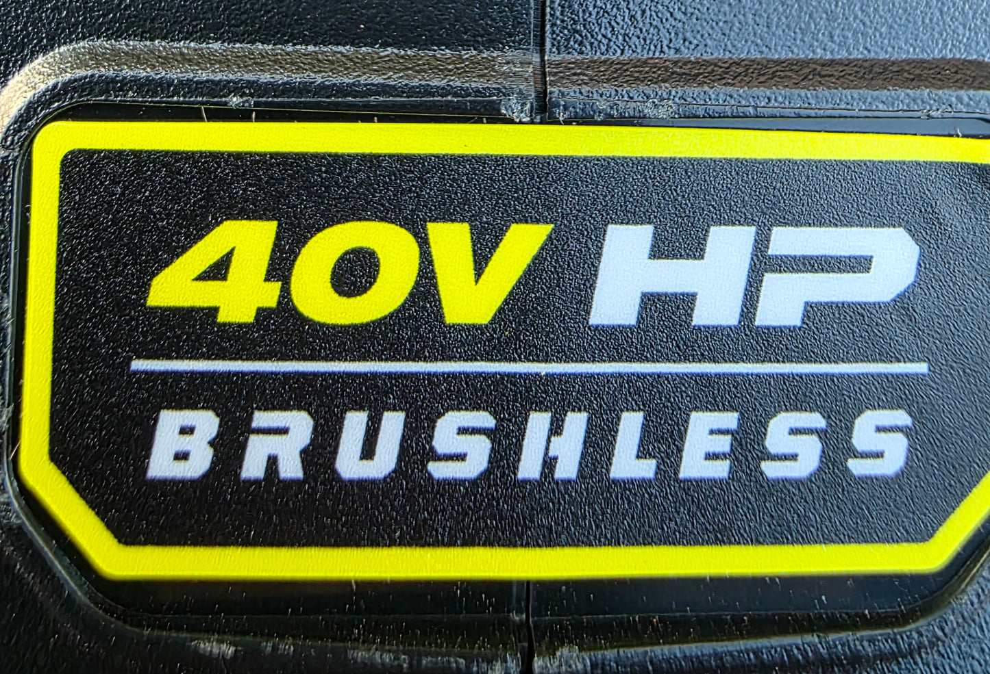 Ryobi 40V HP Leaf Blower & Trimmer Kit 650 CFM 160 MPH w/ Battery & Charger